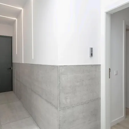 Apartment Boutique Plaza Catalonia Cornella *