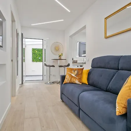 Boutique Plaza Catalonia Cornella * Cornella de Llobregat