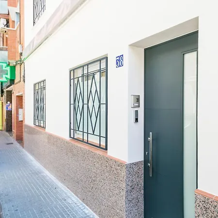 Boutique Plaza Catalonia Cornella Apartment *